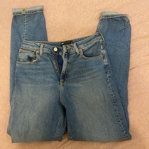 High waisted jeans